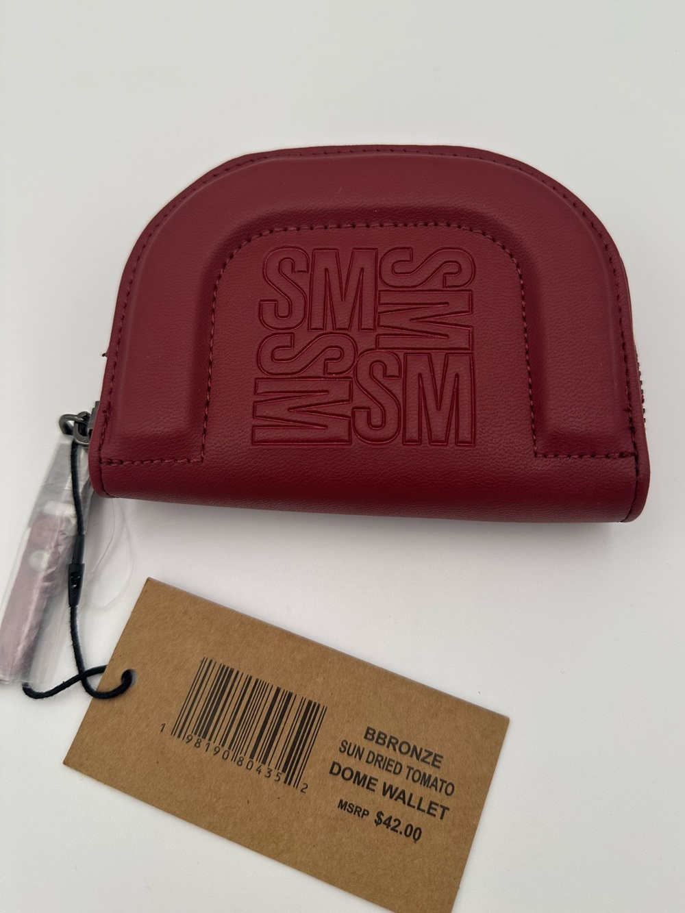 Steve Madden NWT Dome Wallet in Sun Dried Tomato color